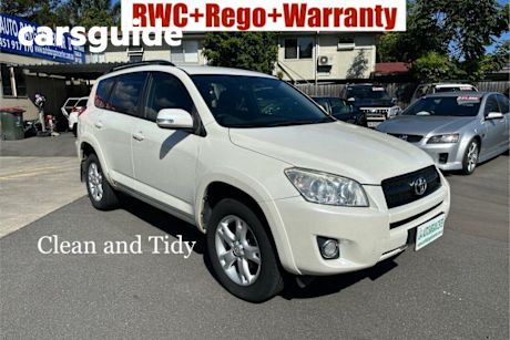 White 2012 Toyota RAV4 Wagon Cruiser (2WD)