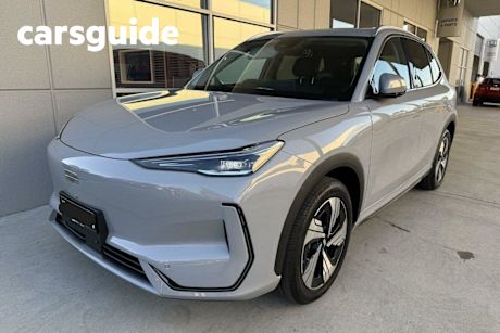 Silver 2025 Geely EX5 Wagon Inspire