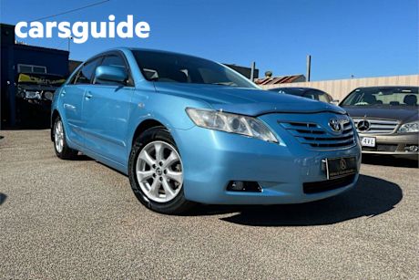 Blue 2006 Toyota Camry Sedan Ateva