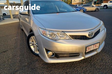 Silver 2013 Toyota Camry Sedan Atara S