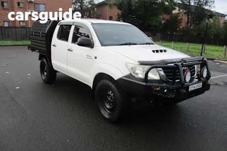 White 2012 Toyota Hilux Dual Cab Pick-up SR (4X4)