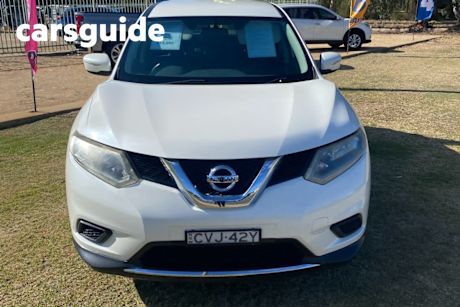 White 2014 Nissan X-Trail Wagon TS (fwd)