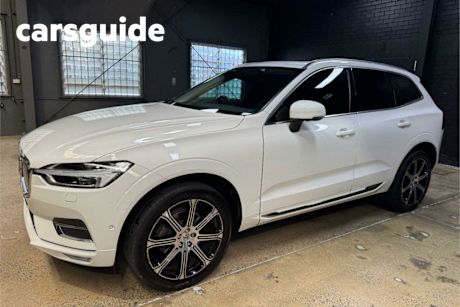 White 2018 Volvo XC60 Wagon D4 Inscription