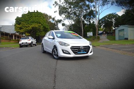 White 2015 Hyundai I30 Hatchback Active X 1.6 Crdi