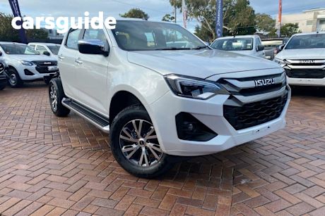 White 2025 Isuzu D-MAX Crew Cab Chassis LS-U (4X4)