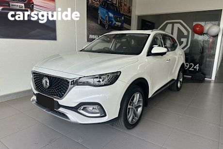White 2022 MG HS Wagon Phev Essence