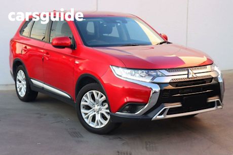 Red 2021 Mitsubishi Outlander Wagon ES 7 Seat (2WD)