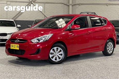 Red 2016 Hyundai Accent Hatch Active