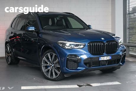 Blue 2022 BMW X5 Wagon Xdrive30D
