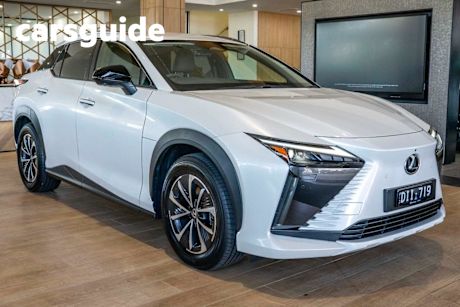 White 2023 Lexus Rz Wagon RZ450e Luxury