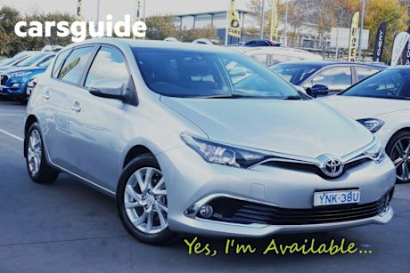 Silver 2017 Toyota Corolla Hatchback Ascent Sport