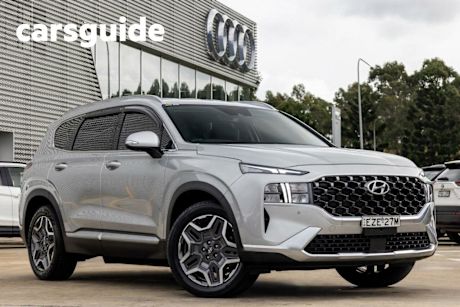 Silver 2023 Hyundai Santa FE Wagon Elite HEV (7 Seat)