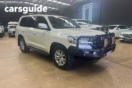 White 2015 Toyota Landcruiser Wagon VX (4X4)