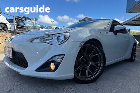 White 2015 Toyota 86 Coupe GT