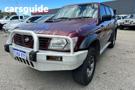 Red 2000 Nissan Patrol Wagon ST (4X4)