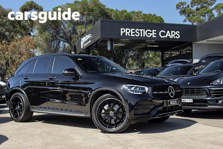 Black 2022 Mercedes-Benz GLC300 Wagon E 4Matic Phev