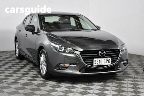 Grey 2018 Mazda 3 Sedan Maxx Sport