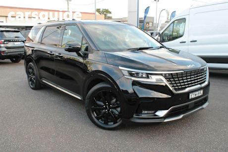 Black 2022 Kia Carnival Wagon Platinum