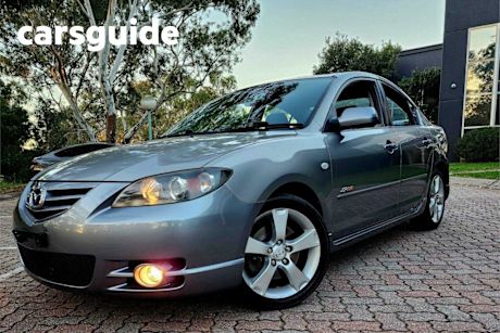 Grey 2005 Mazda 3 Sedan SP23