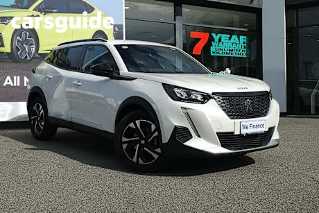White 2023 Peugeot 2008 Wagon Allure