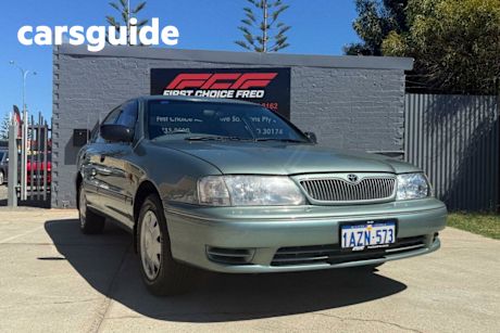 Green 2001 Toyota Avalon Sedan CONQUEST MCX10R