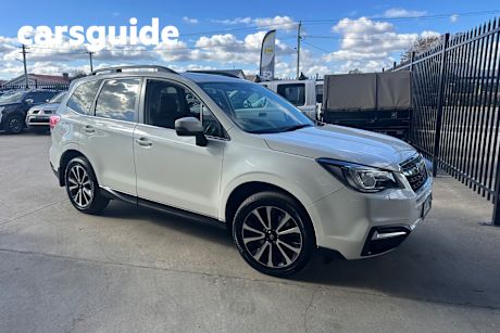 White 2017 Subaru Forester Wagon 2.0D-S