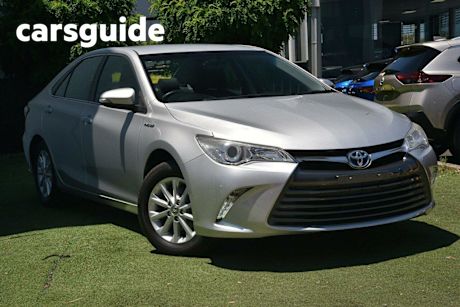 Silver 2016 Toyota Camry Sedan Altise Hybrid