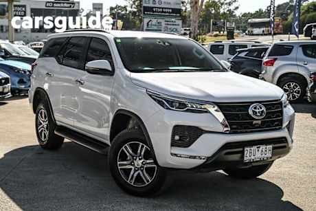 White 2021 Toyota Fortuner Wagon GXL