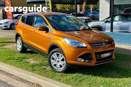 Gold 2015 Ford Kuga Wagon Ambiente (fwd)