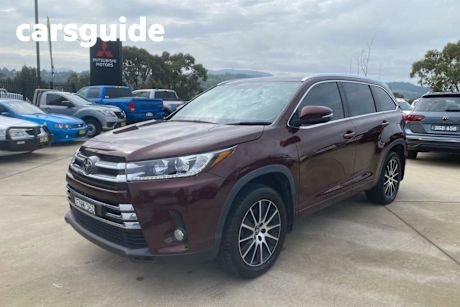 Red 2019 Toyota Kluger Wagon Grande (4X2)