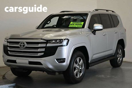 Silver 2023 Toyota Landcruiser Wagon LC300 VX (4X4)