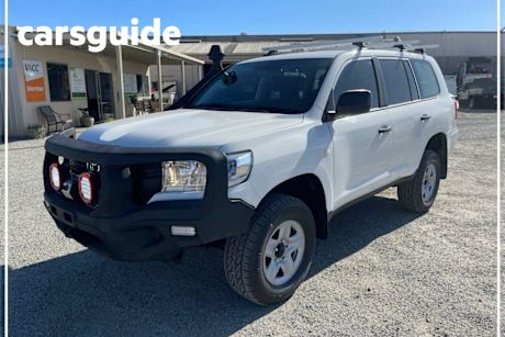 White 2019 Toyota Landcruiser Wagon LC200 GX (4X4)