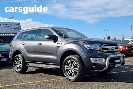 Grey 2016 Ford Everest Wagon Trend