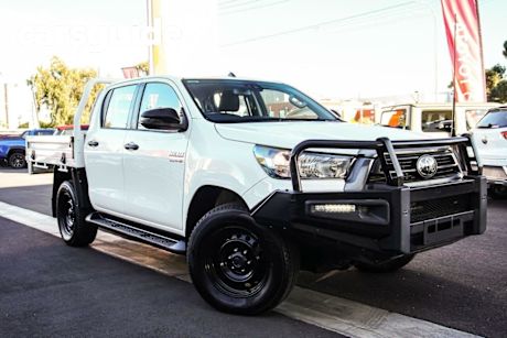 White 2020 Toyota Hilux Double Cab Chassis SR (4X4)