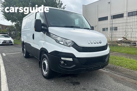 White 2016 Iveco Daily Commercial
