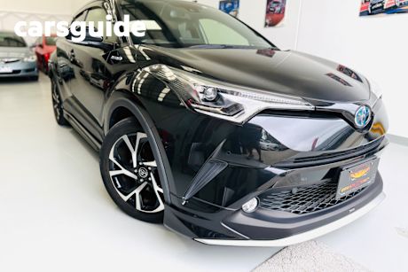 Black 2017 Toyota C-HR SUV