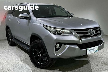 Silver 2016 Toyota Fortuner Wagon Crusade
