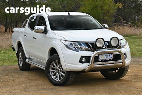 White 2018 Mitsubishi Triton Double Cab Pick Up GLS (4X4)