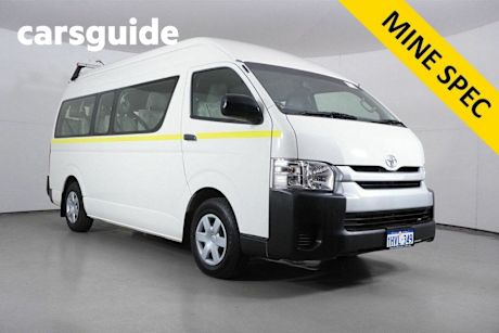 White 2018 Toyota Hiace Bus Commuter