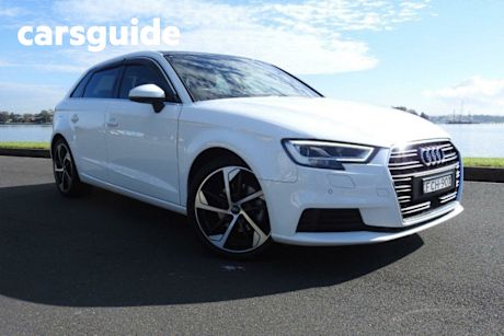 White 2019 Audi A3 Sedan 35 Tfsi (1.4 Tfsi)