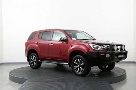 Red 2020 Isuzu MU-X Wagon LS-U (4X4)