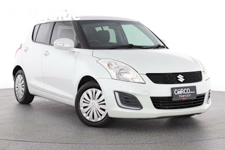 White 2016 Suzuki Swift Hatchback GL