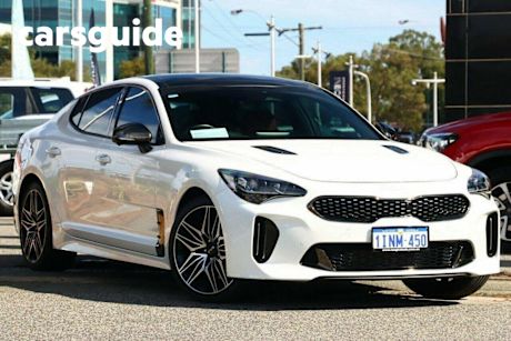 White 2022 Kia Stinger Sedan GT