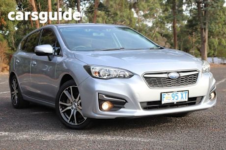 Silver 2016 Subaru Impreza Hatchback 2.0P Premium (awd)