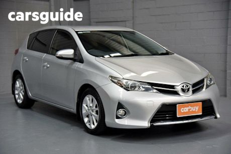 Silver 2014 Toyota Corolla Hatchback Ascent Sport