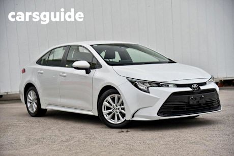 White 2022 Toyota Corolla Sedan Ascent Sport + Convenience PK