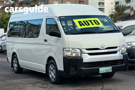 White 2017 Toyota Hiace Bus Commuter