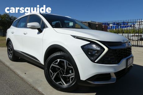 White 2023 Kia Sportage Wagon S (fwd)