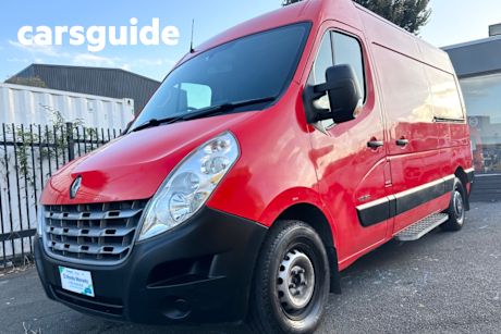 Red 2014 Renault Master Commercial