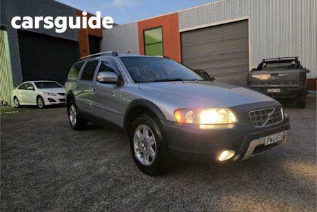 Silver 2007 Volvo XC70 Wagon SE
